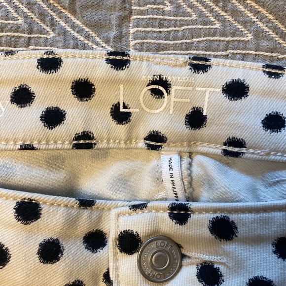 Polka dot skinny jeans NWOT. - Picture 3 of 8